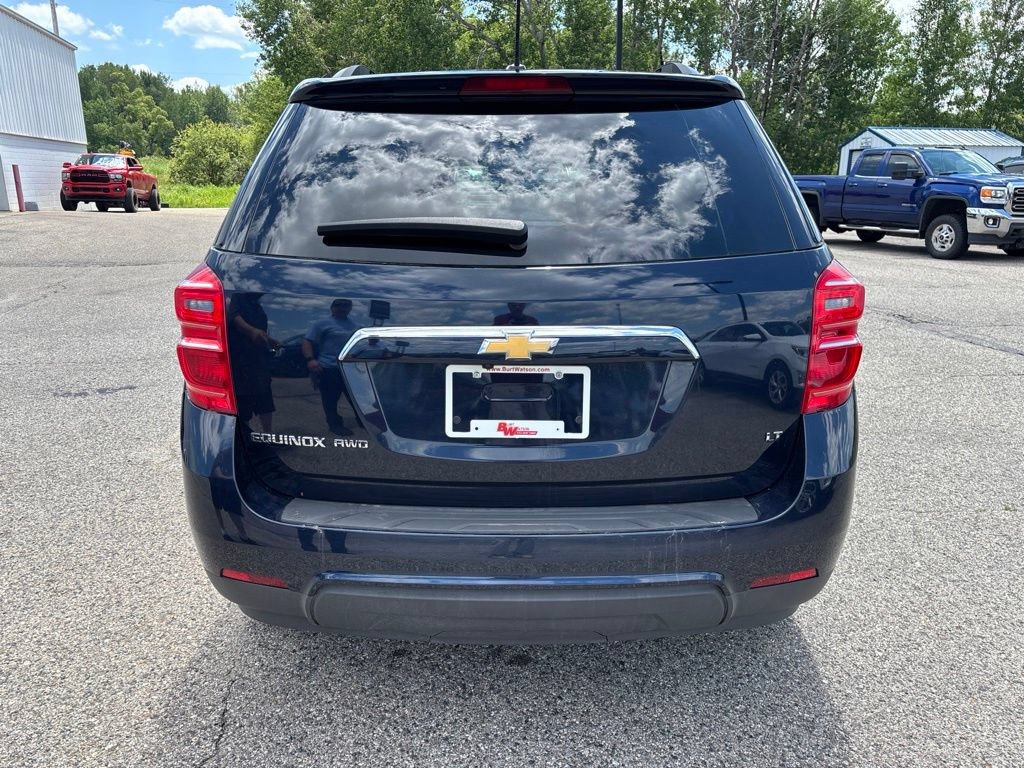 Used 2017 Chevrolet Equinox LT w/ Convenience Package AWD/4WD image 5