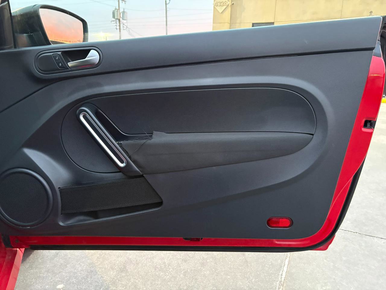 Used 2014 Volkswagen Beetle 1.8T image 23