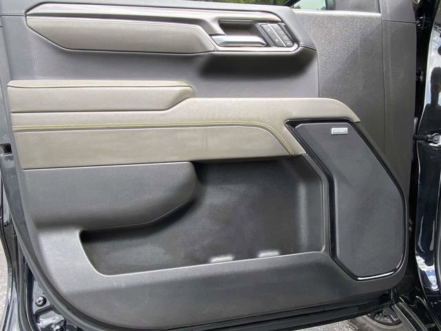 Used 2024 Chevrolet Silverado 1500 ZR2 w/ Technology Package image 21