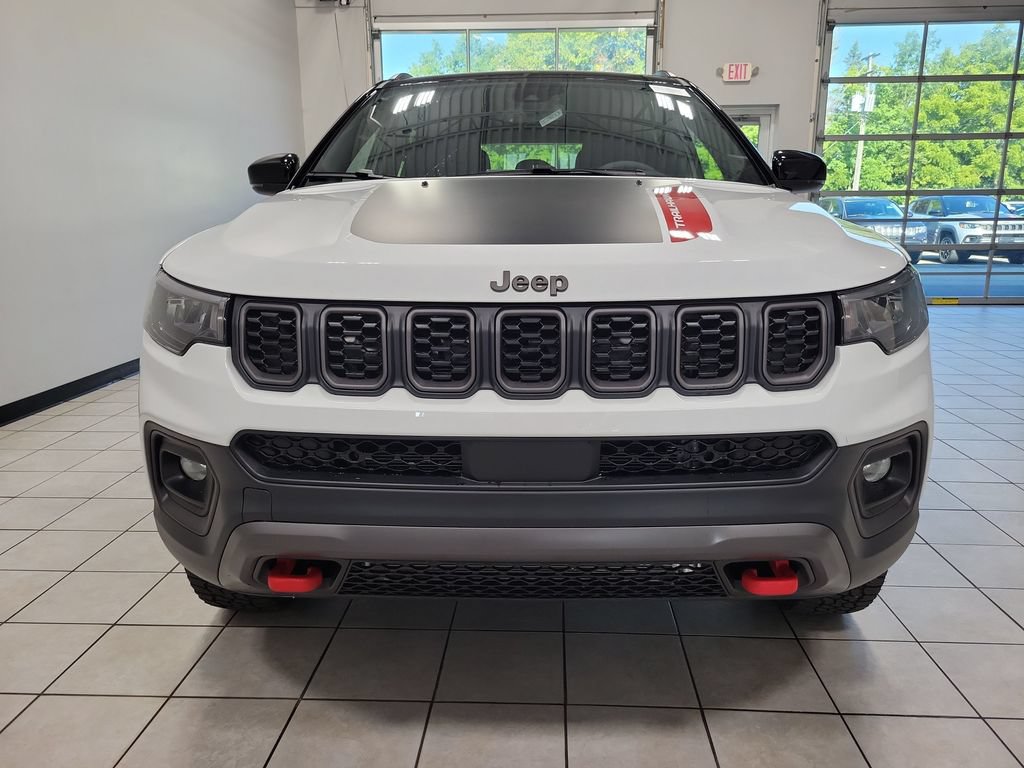 New 2026 Jeep Compass Trailhawk AWD/4WD image 2