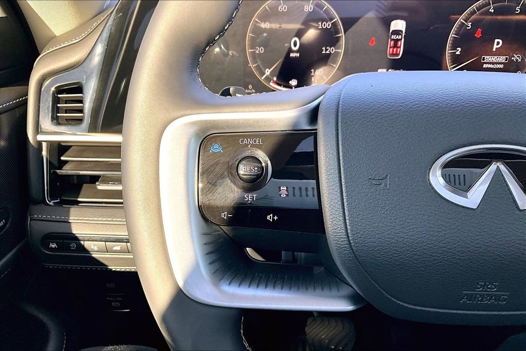 Certified 2025 INFINITI QX80 Luxe image 26