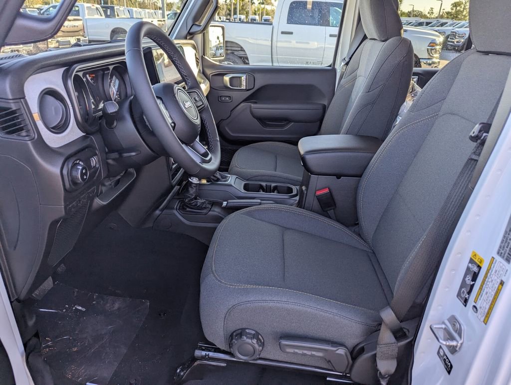 New 2026 Jeep Gladiator Sport image 12