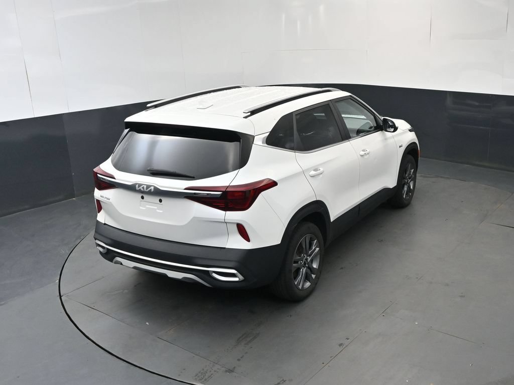 Certified 2023 Kia Seltos S w/ Navigation Package AWD/4WD image 25