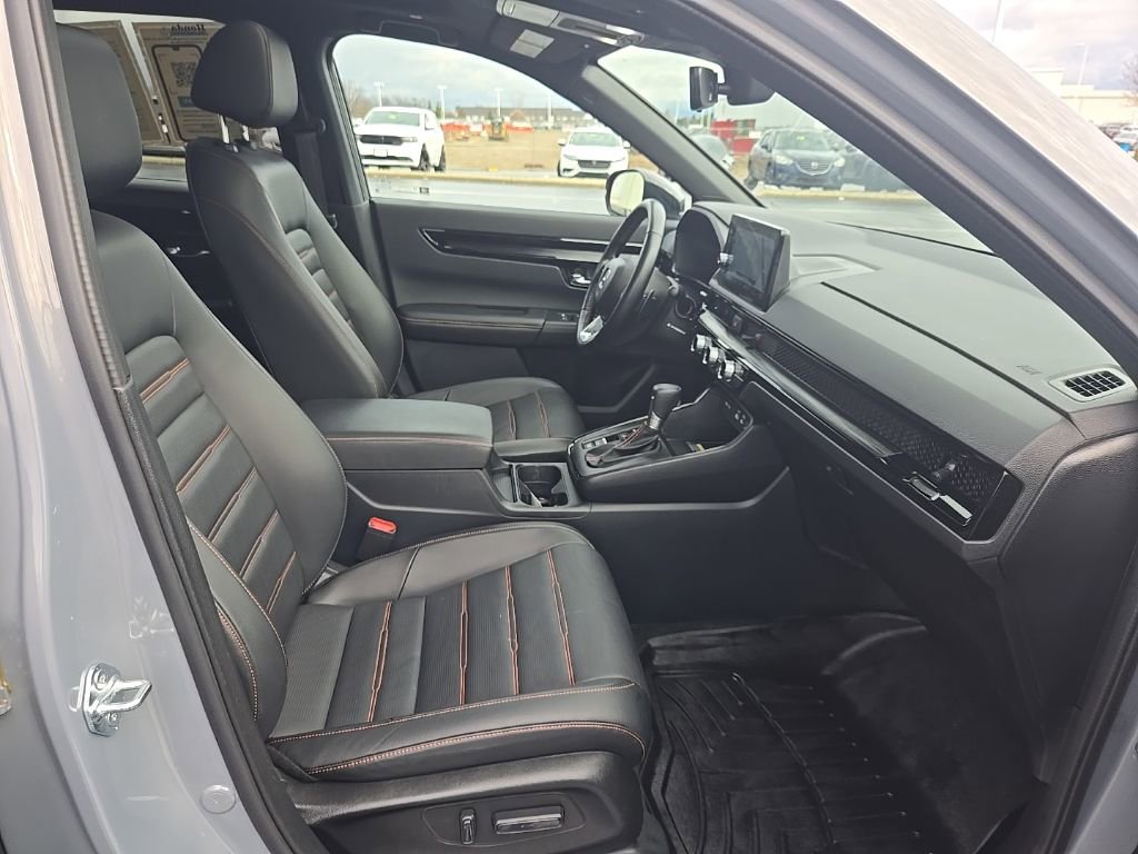 Used 2025 Honda CR-V Sport Touring image 34