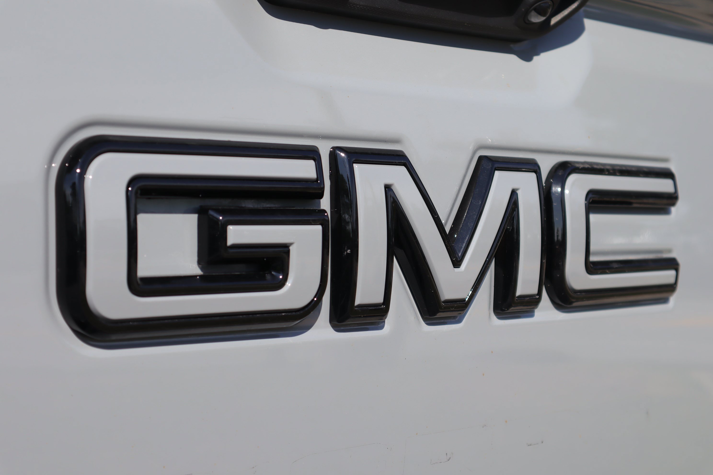 Used 2024 GMC Sierra 1500 Elevation w/ Elevation Premium Package AWD/4WD image 35