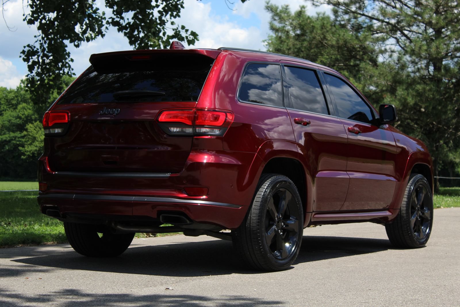 Used 2020 Jeep Grand Cherokee High Altitude AWD/4WD image 7