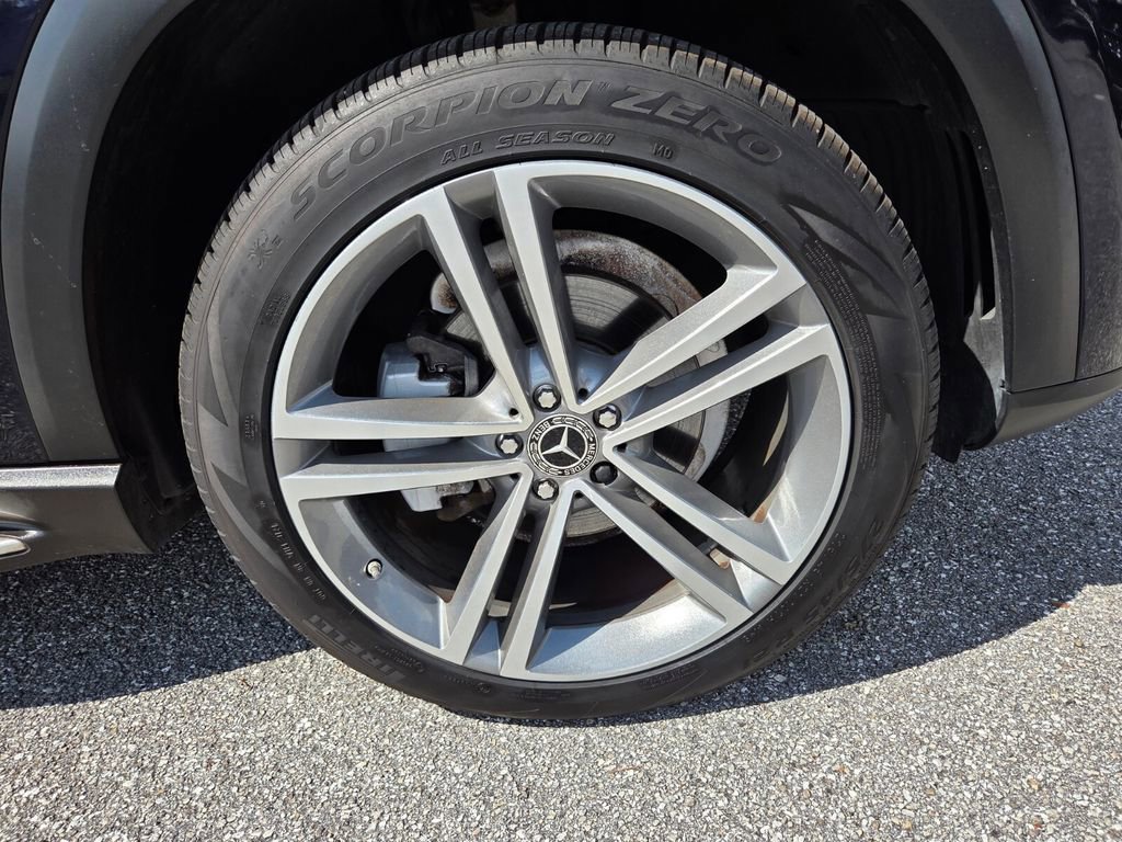 Used 2022 Mercedes-Benz GLE 350 4MATIC image 10