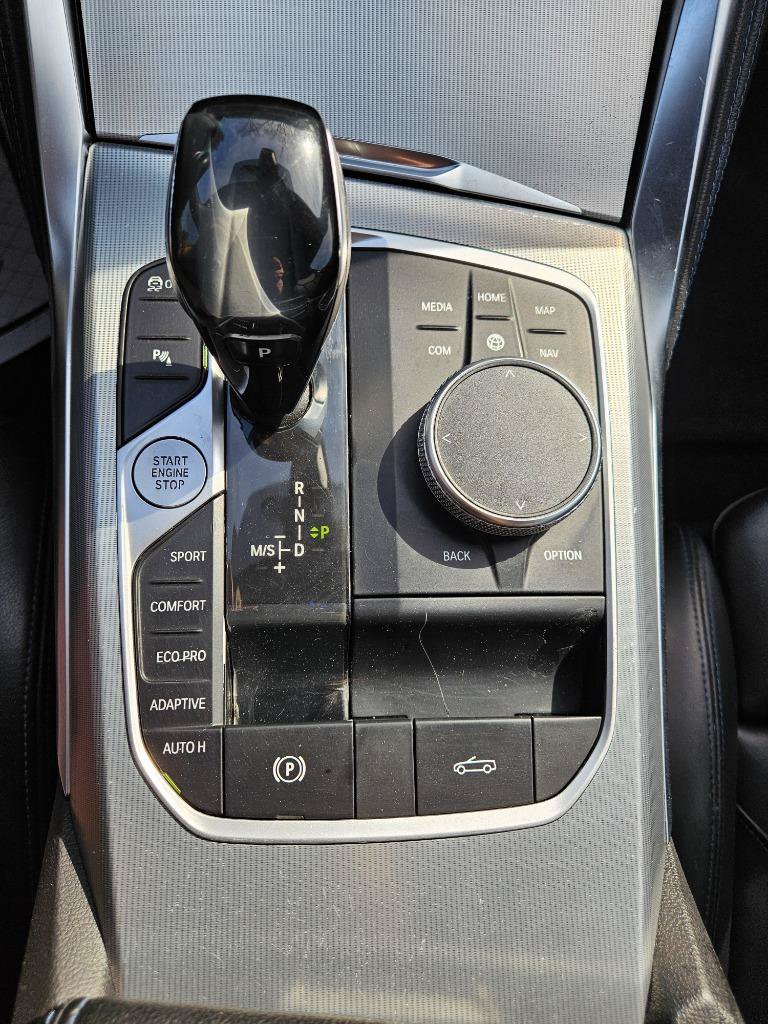 Used 2021 BMW M440i Convertible RWD image 18