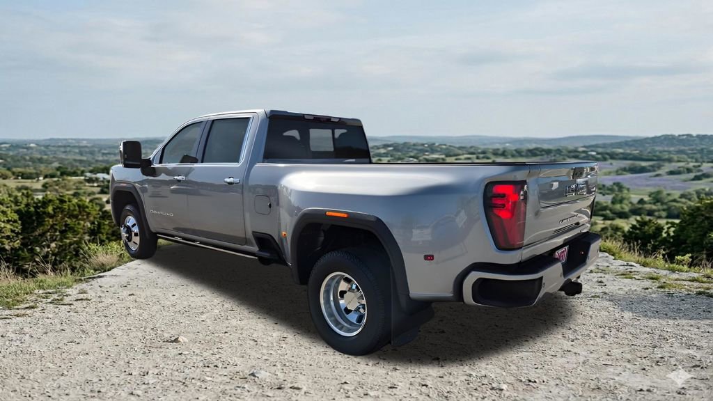 Used 2024 GMC Sierra 3500 Denali Ultimate image 8