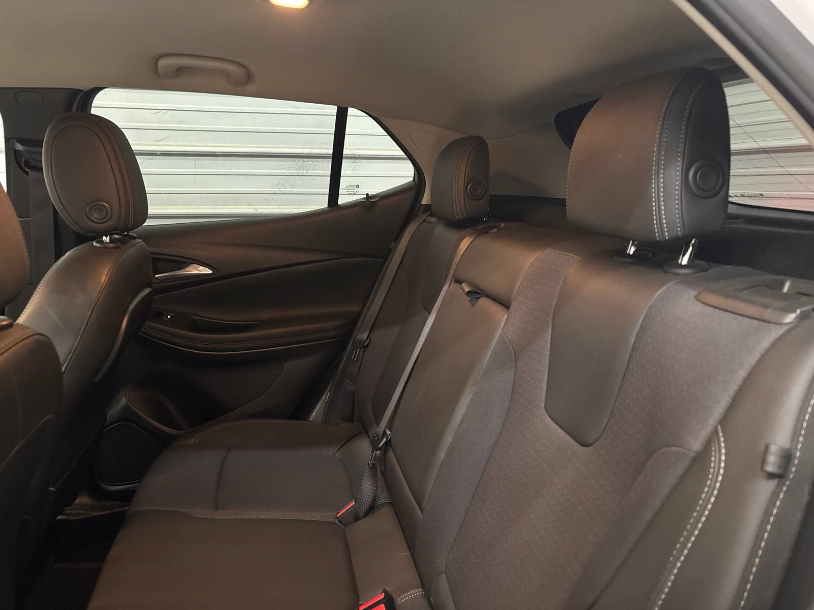 Used 2020 Buick Encore GX Select FWD image 23