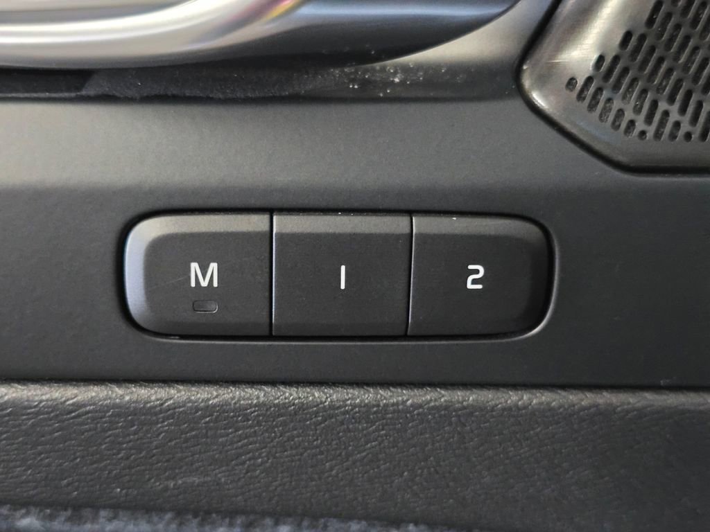 Certified 2023 Volvo C40 P8 Recharge Ultimate image 61