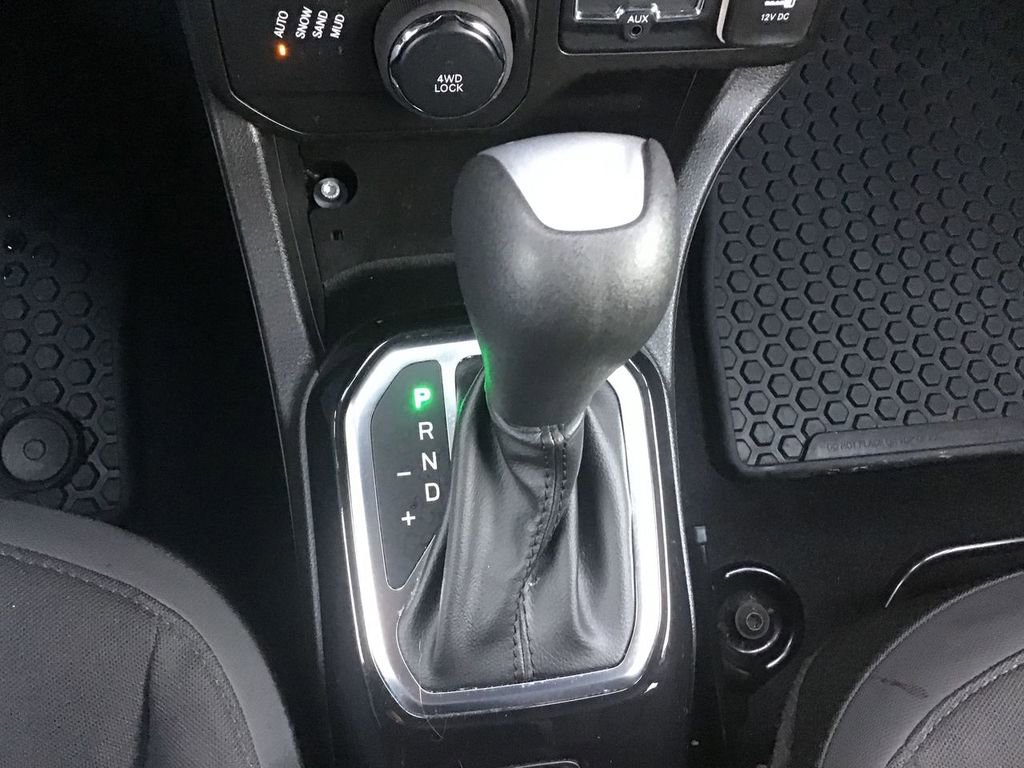 Certified 2022 Jeep Renegade Altitude w/ Convenience Group image 15