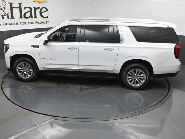 Used 2022 GMC Yukon XL SLT w/ SLT Premium Package AWD/4WD image 46