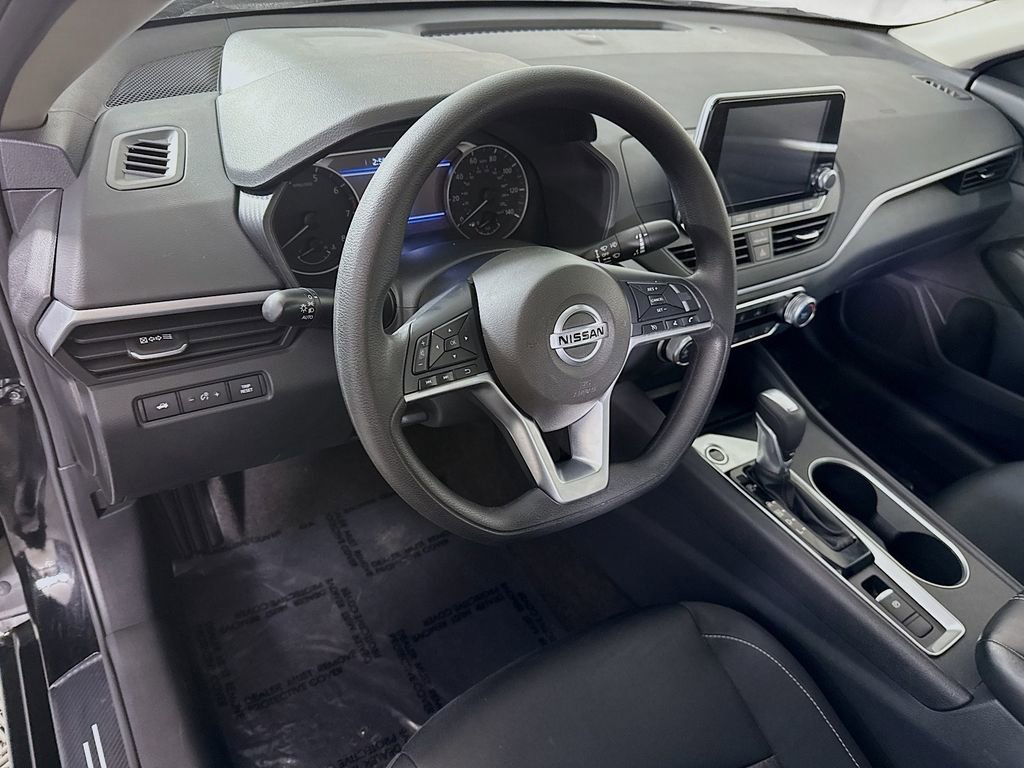 Certified 2022 Nissan Altima 2.5 SV image 17