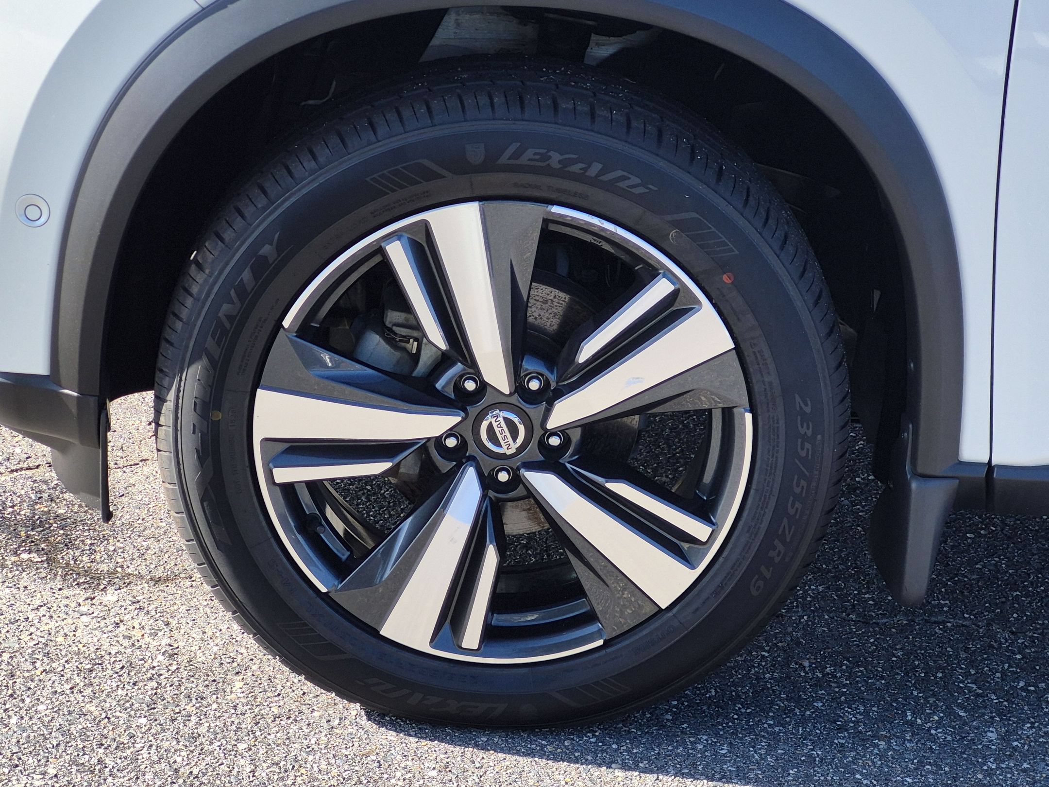 Used 2021 Nissan Rogue Platinum AWD/4WD image 10
