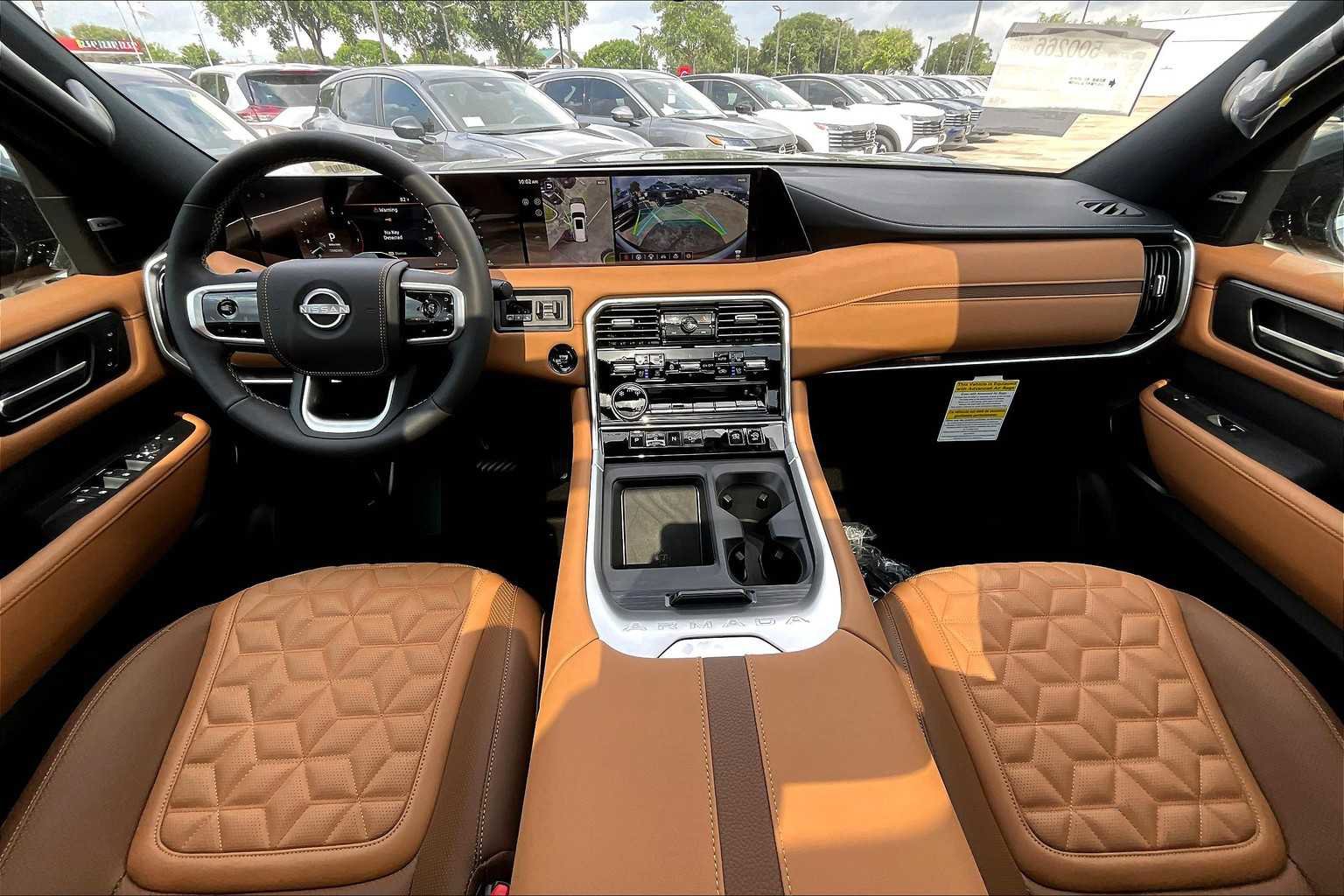 New 2025 Nissan Armada Platinum Reserve image 5