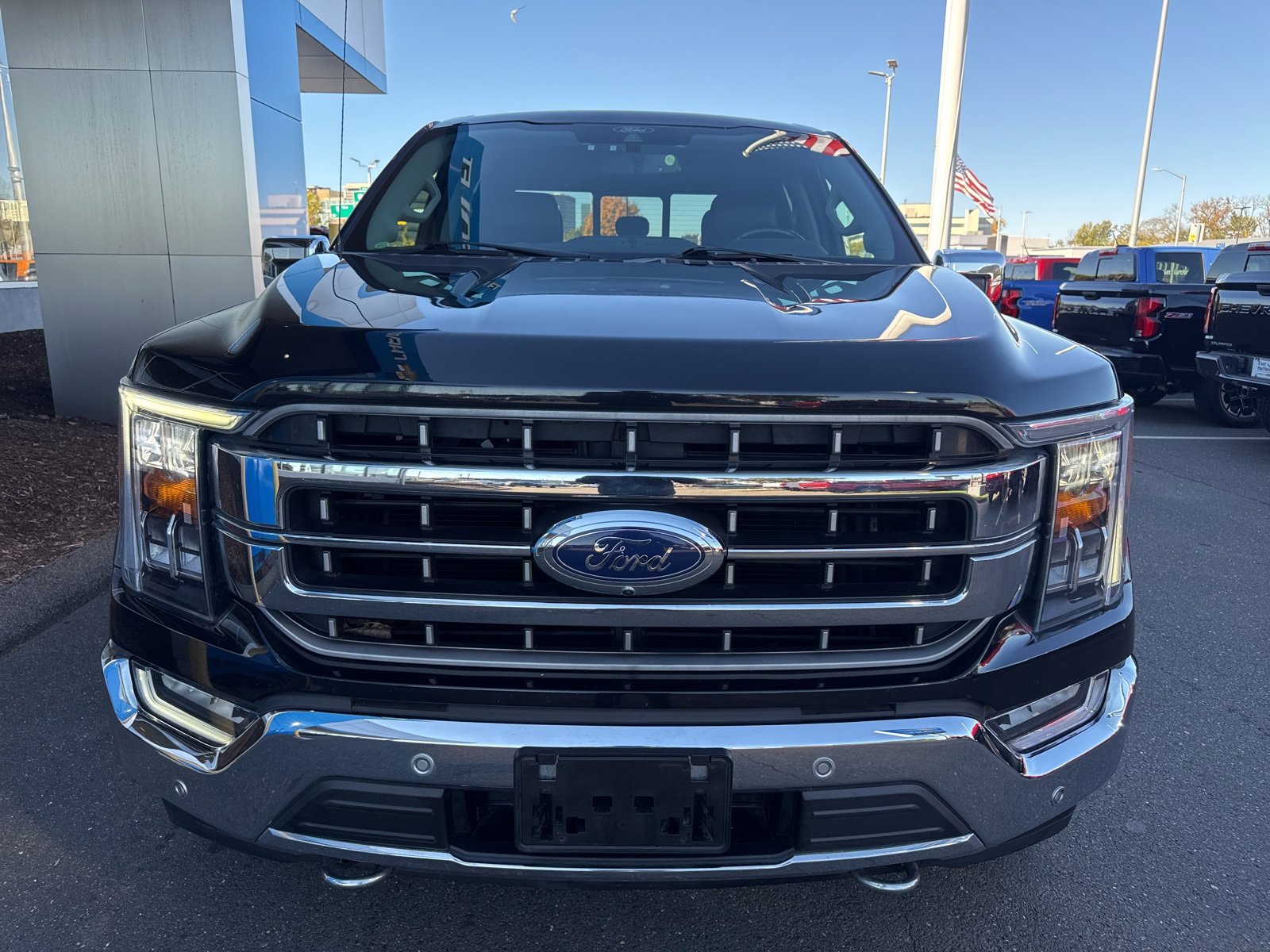 Used 2021 Ford F150 Lariat image 3