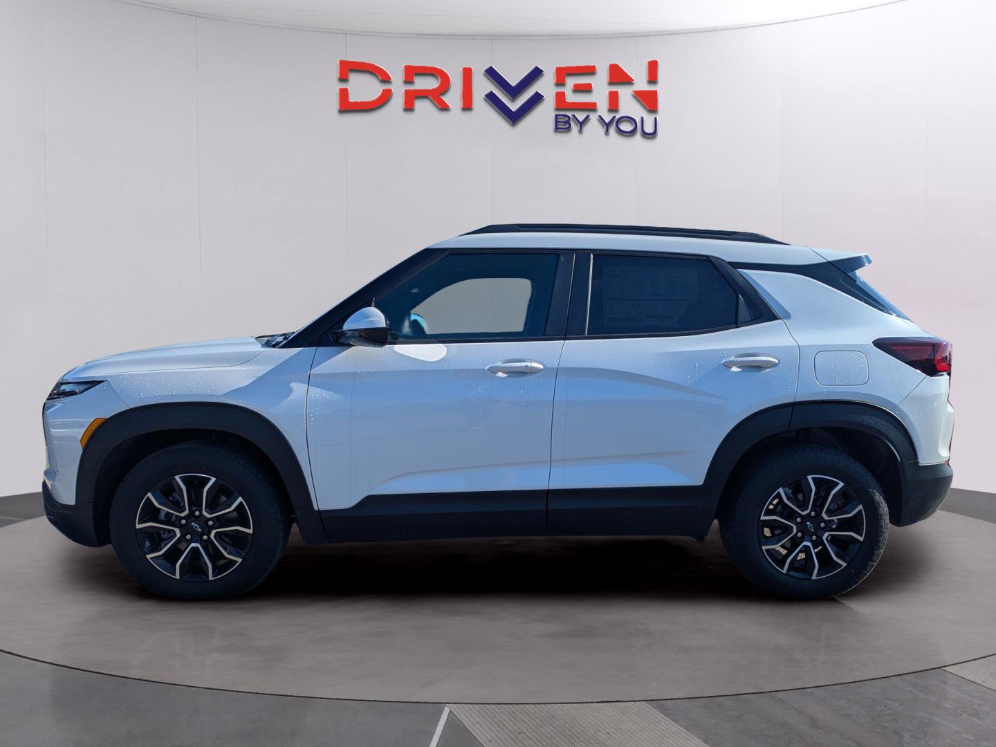 New 2025 Chevrolet TrailBlazer ACTIV w/ Convenience Package image 2