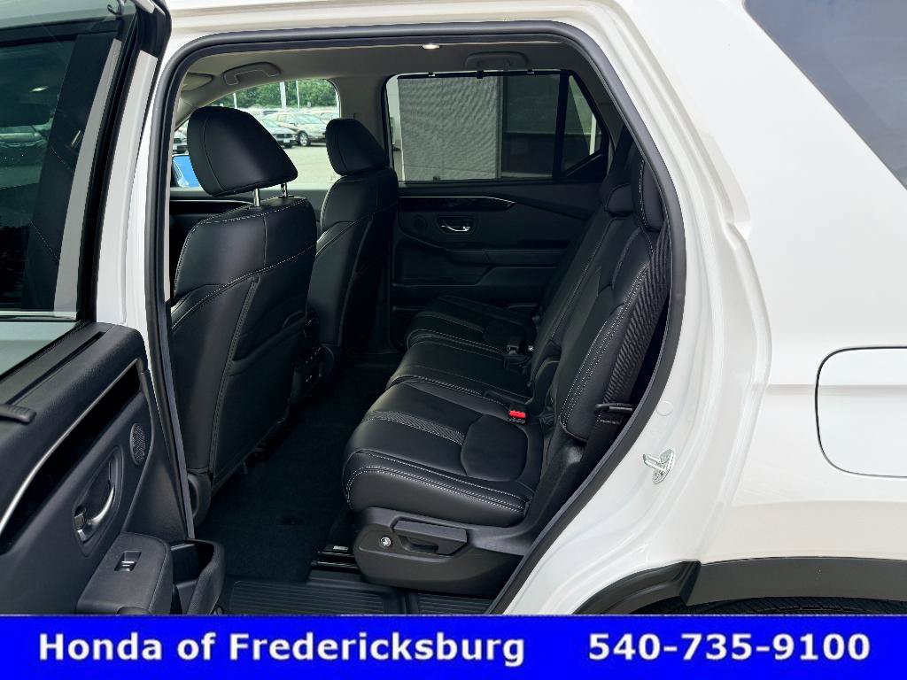 Certified 2025 Honda Pilot EX-L image 25