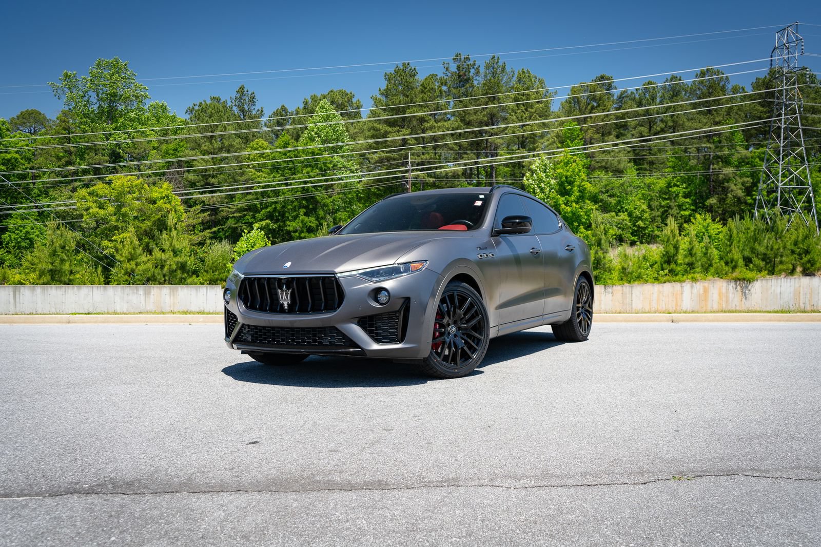 Used 2022 Maserati Levante Modena AWD/4WD image 1