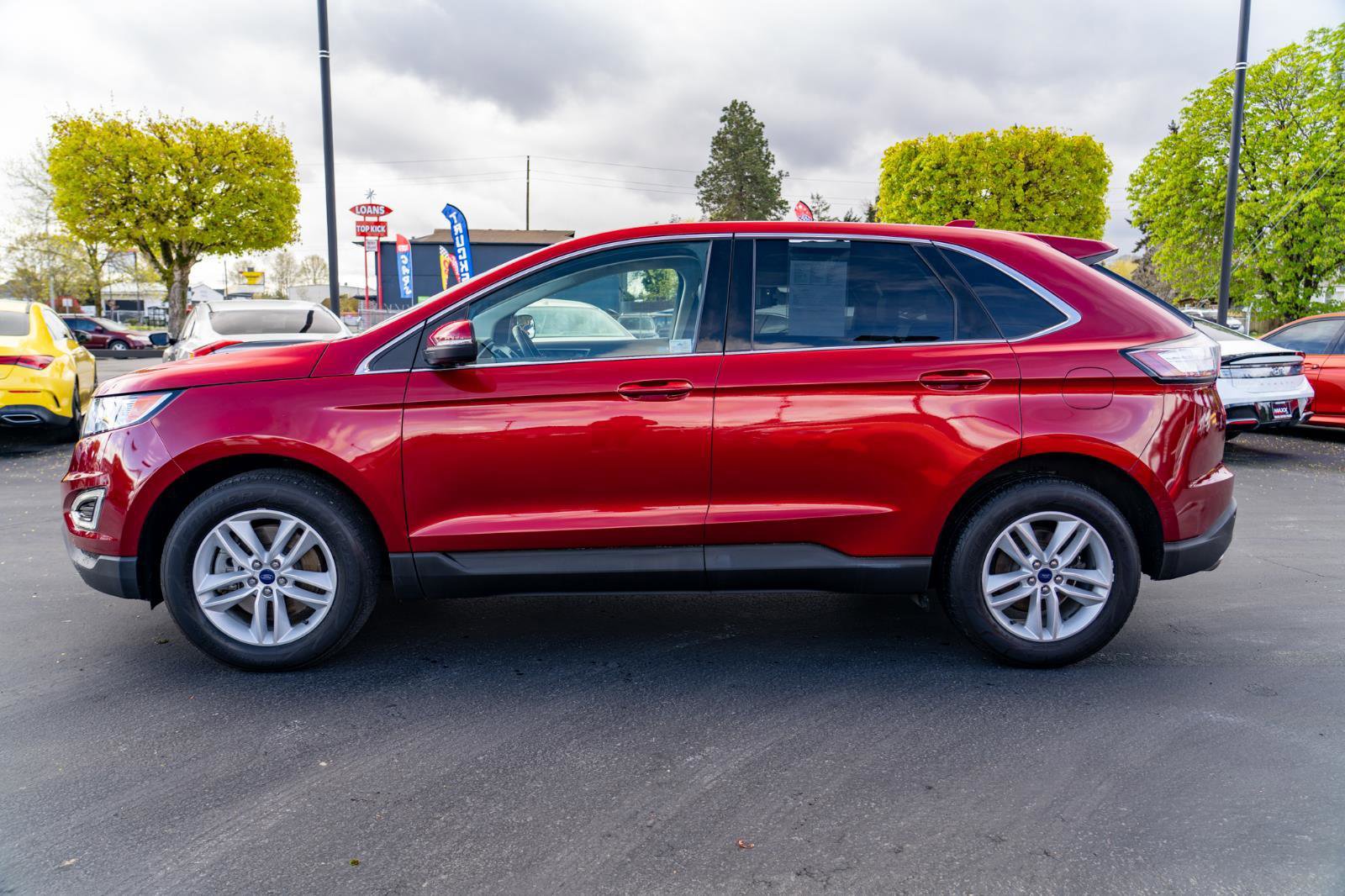 Used 2018 Ford Edge SEL w/ Equipment Group 201A AWD/4WD image 14