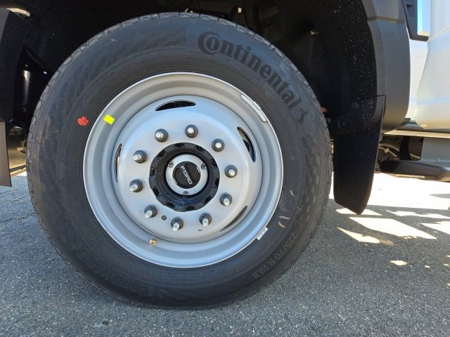 New 2026 Ford F550 4x4 Regular Cab Super Duty image 22