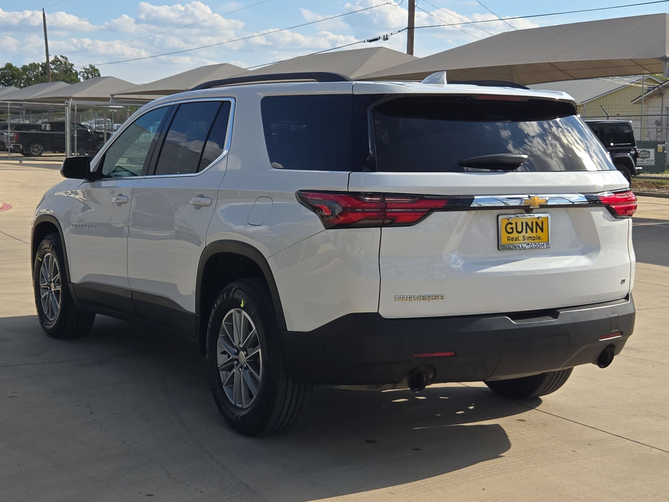 Certified 2023 Chevrolet Traverse LT FWD image 5