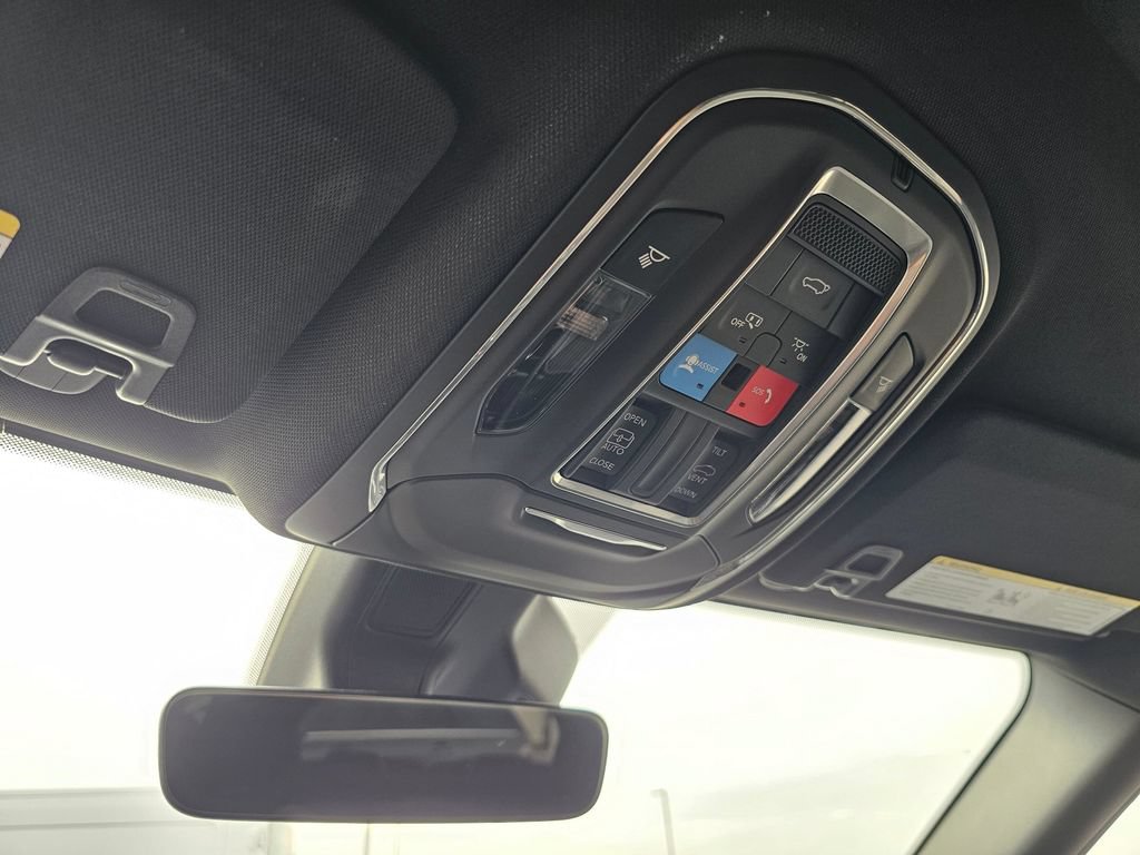 New 2025 Jeep Grand Cherokee L Altitude AWD/4WD image 26