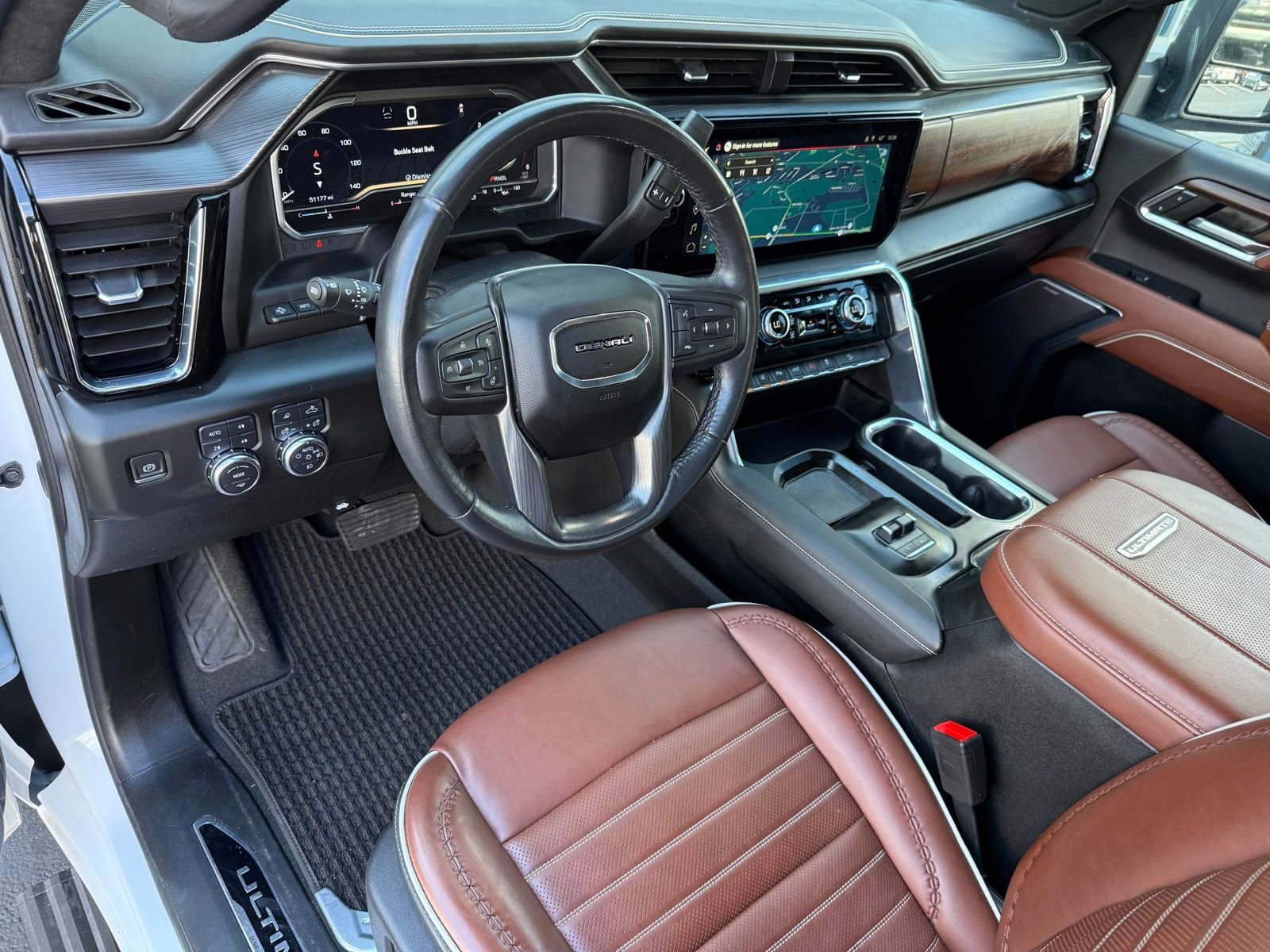 Used 2024 GMC Sierra 2500 Denali Ultimate w/ Max Trailering Package image 10