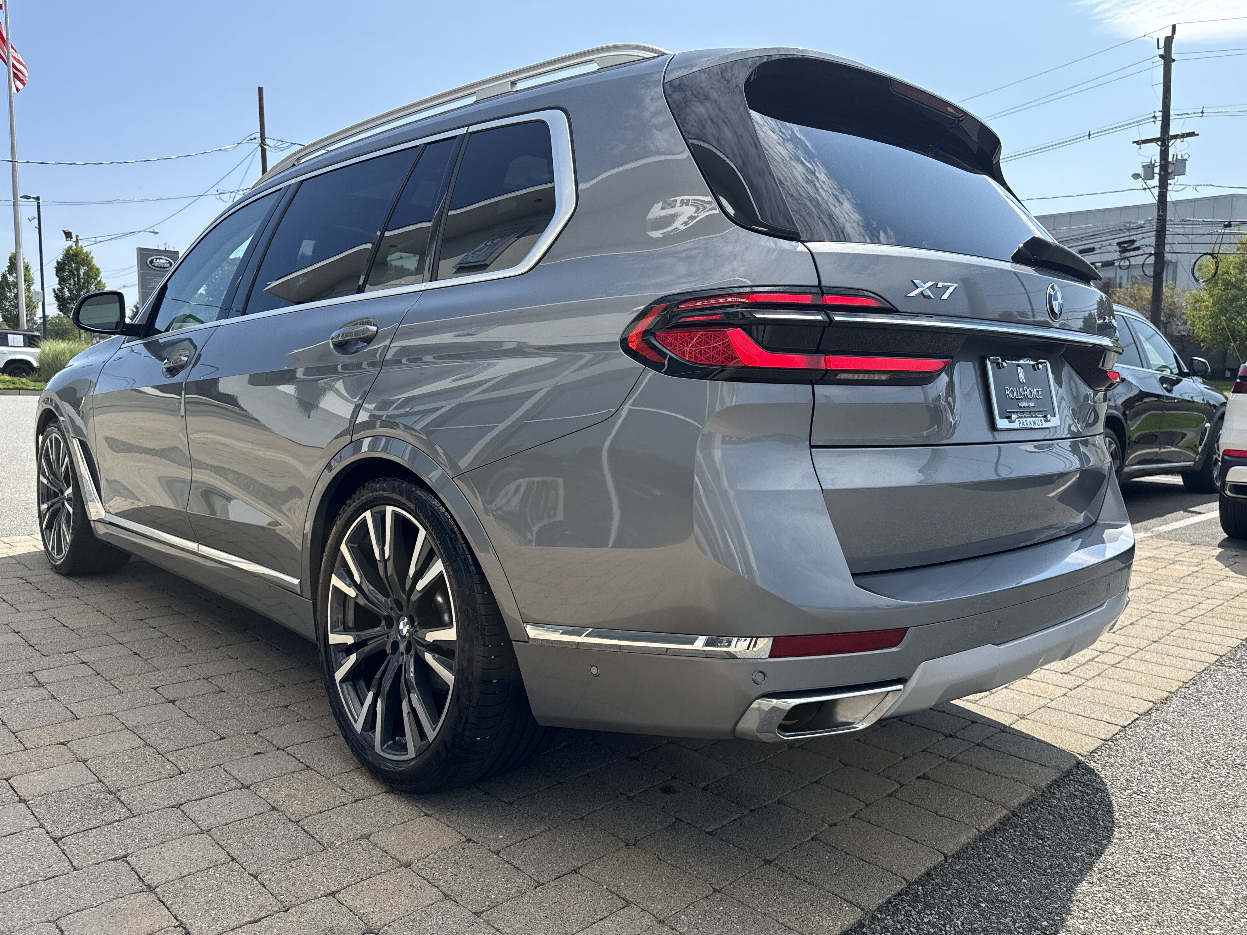 Used 2024 BMW X7 xDrive40i w/ Premium Package AWD/4WD image 35