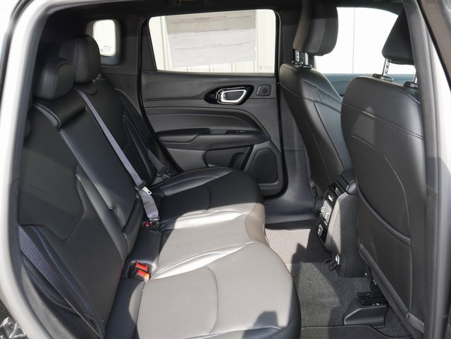 New 2025 Jeep Compass Limited w/ Sun & Sound Group image 24