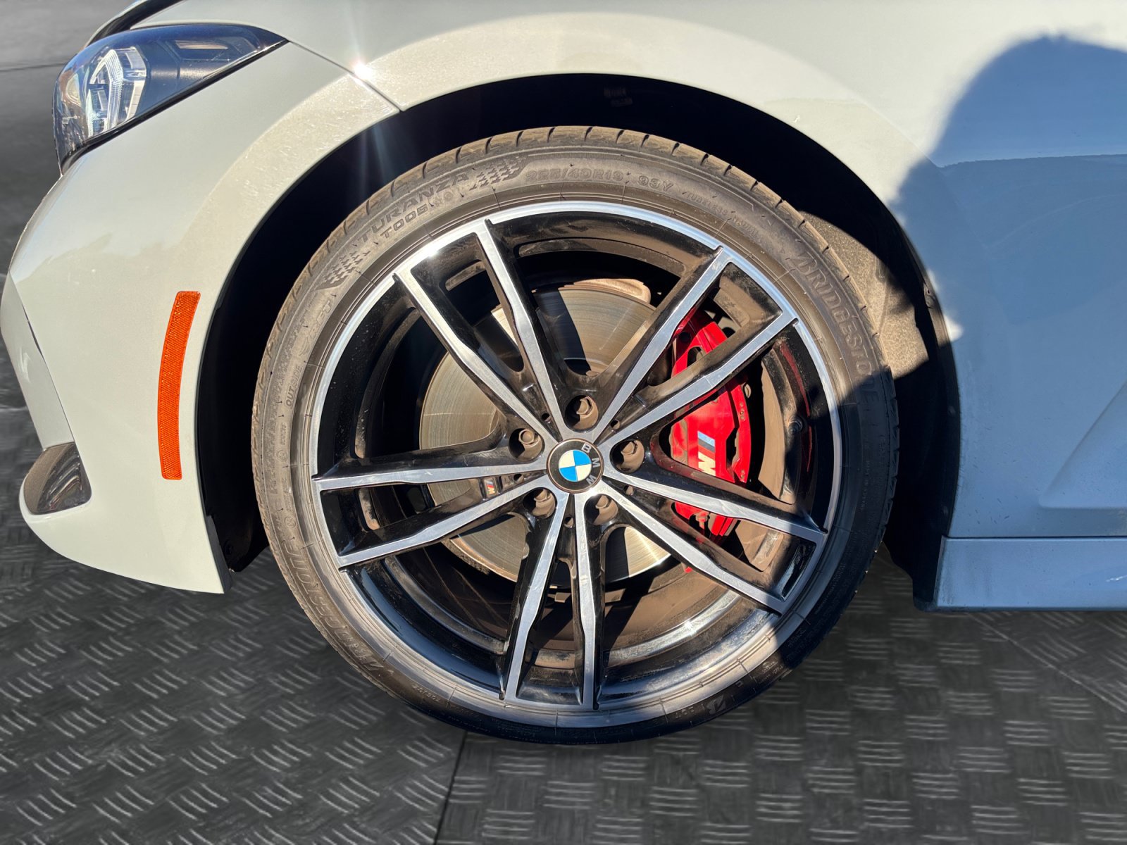 Used 2023 BMW 330i Sedan w/ M Sport Package RWD image 9