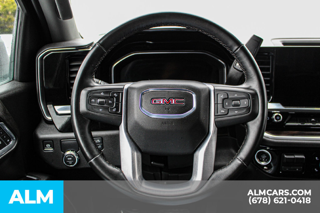 Used 2025 GMC Sierra 1500 SLT RWD image 23
