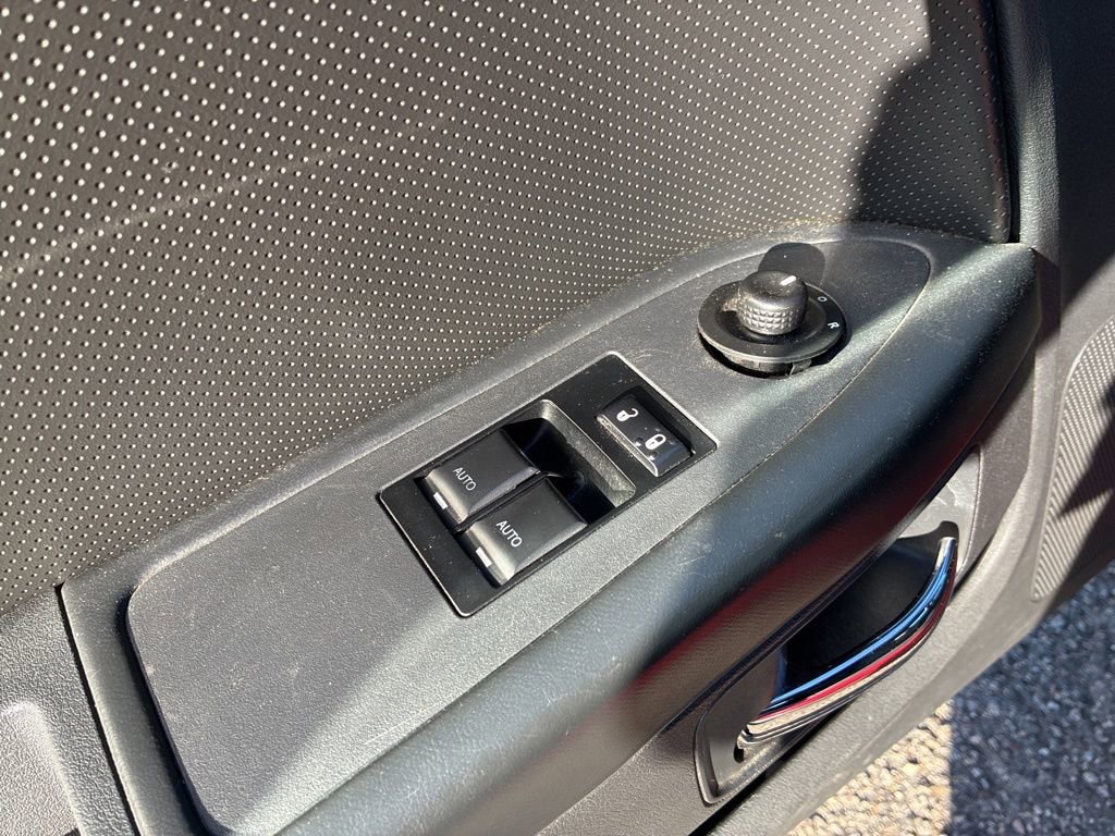 Used 2012 Dodge Challenger SXT Plus RWD image 12