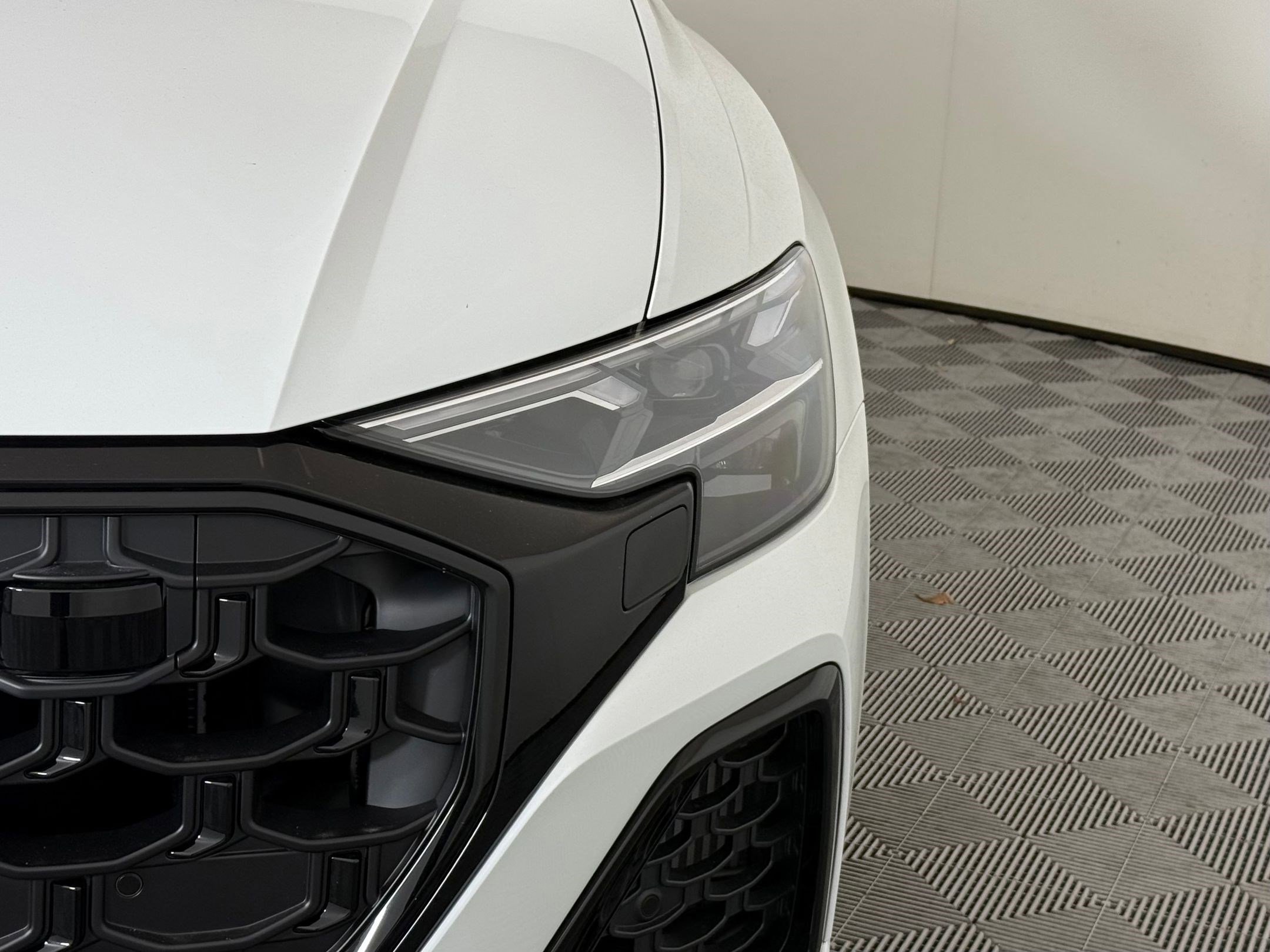 New 2026 Audi Q8 Premium Plus image 10