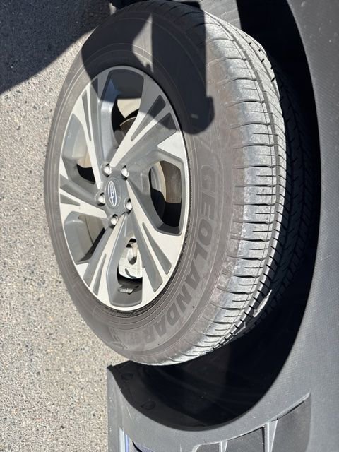 Used 2024 Subaru Crosstrek 2.0i Premium image 15