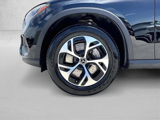 Used 2026 Mercedes-Benz GLC 350e 4MATIC image 9