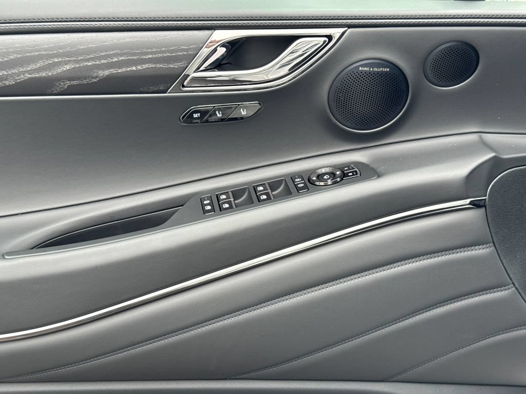 New 2026 Genesis GV80 3.5T Prestige AWD/4WD image 12