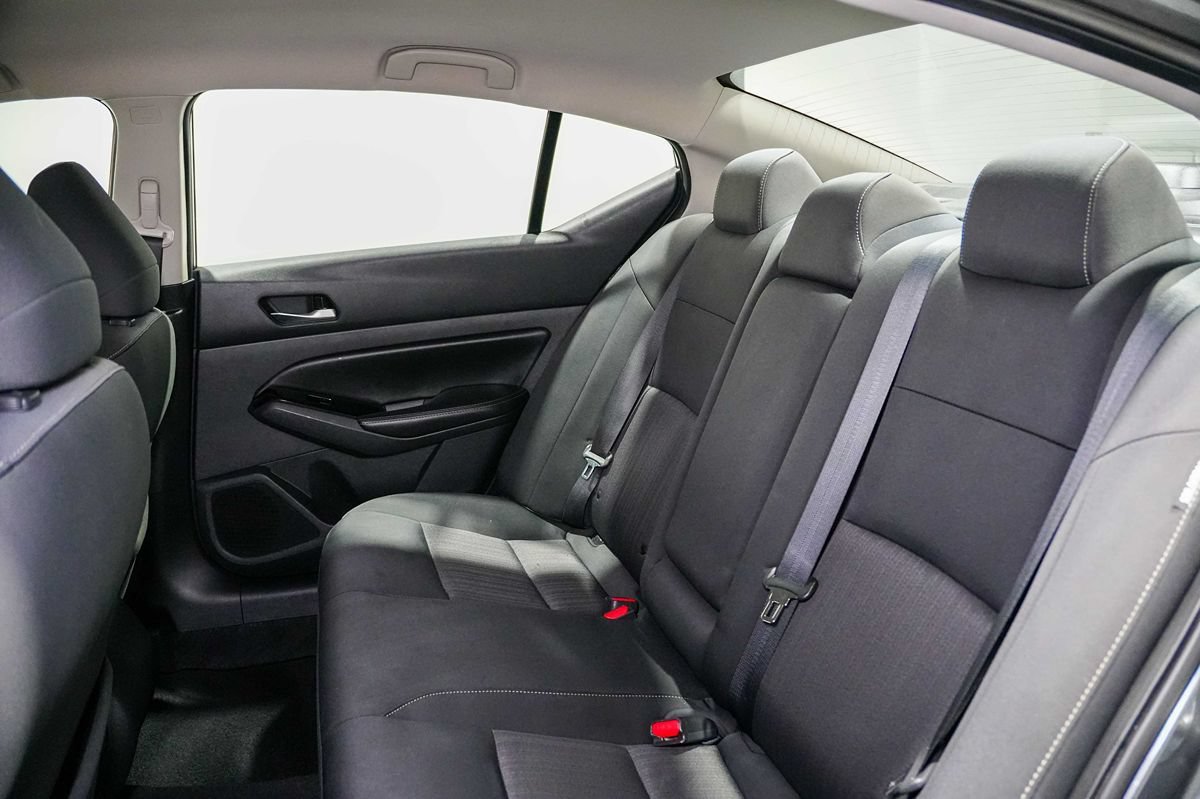 Used 2021 Nissan Altima 2.5 SV FWD image 15