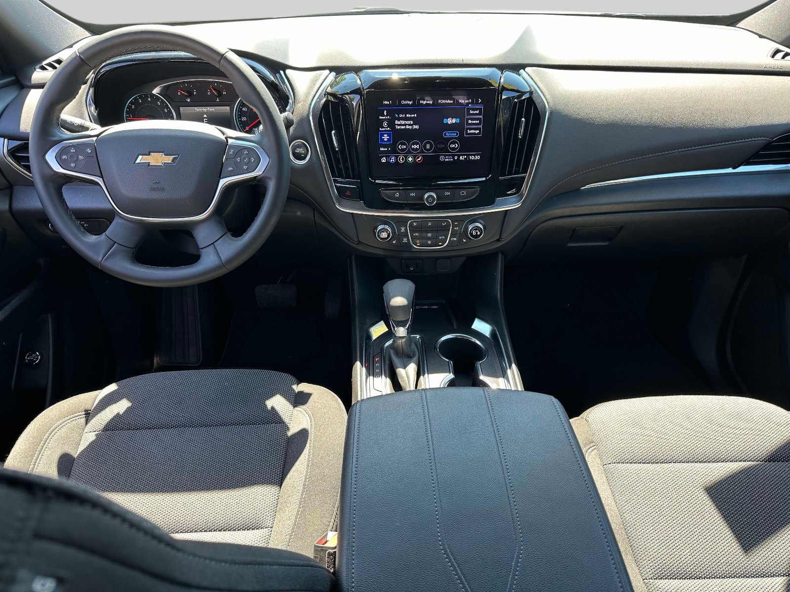 Used 2023 Chevrolet Traverse LT AWD/4WD image 12