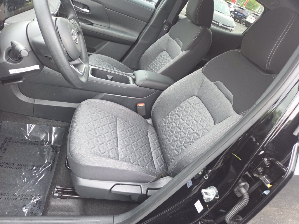 New 2026 Nissan Kicks SV w/ Cold Weather Package AWD/4WD image 29