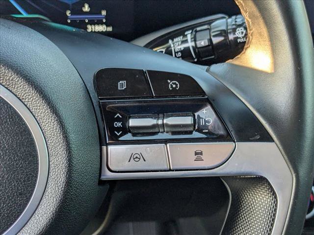 Used 2023 Hyundai Elantra SEL w/ Convenience Package image 5