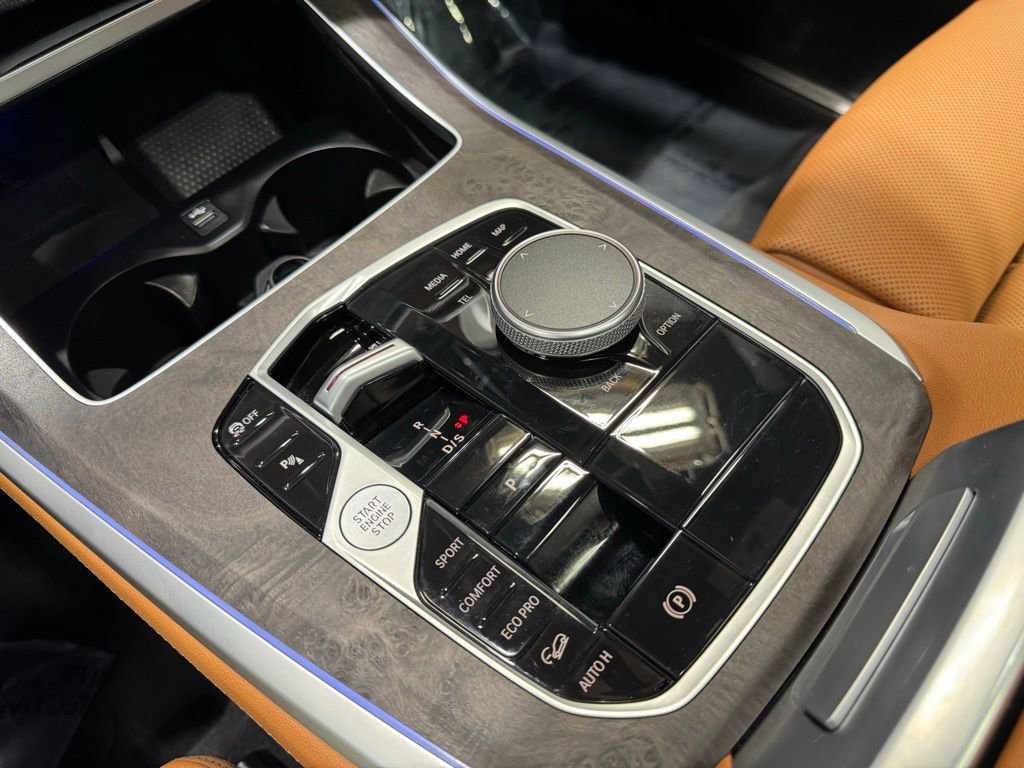 Certified 2024 BMW X5 xDrive40i w/ Premium Package image 9