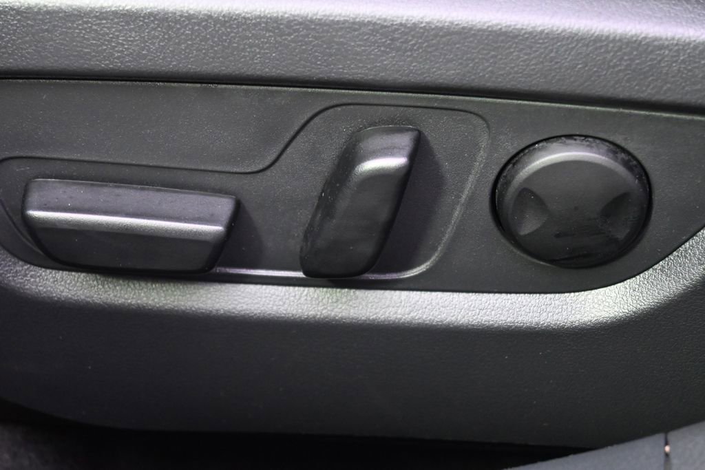 Used 2025 MAZDA CX-50 AWD 2.5 S w/ Premium Package image 14