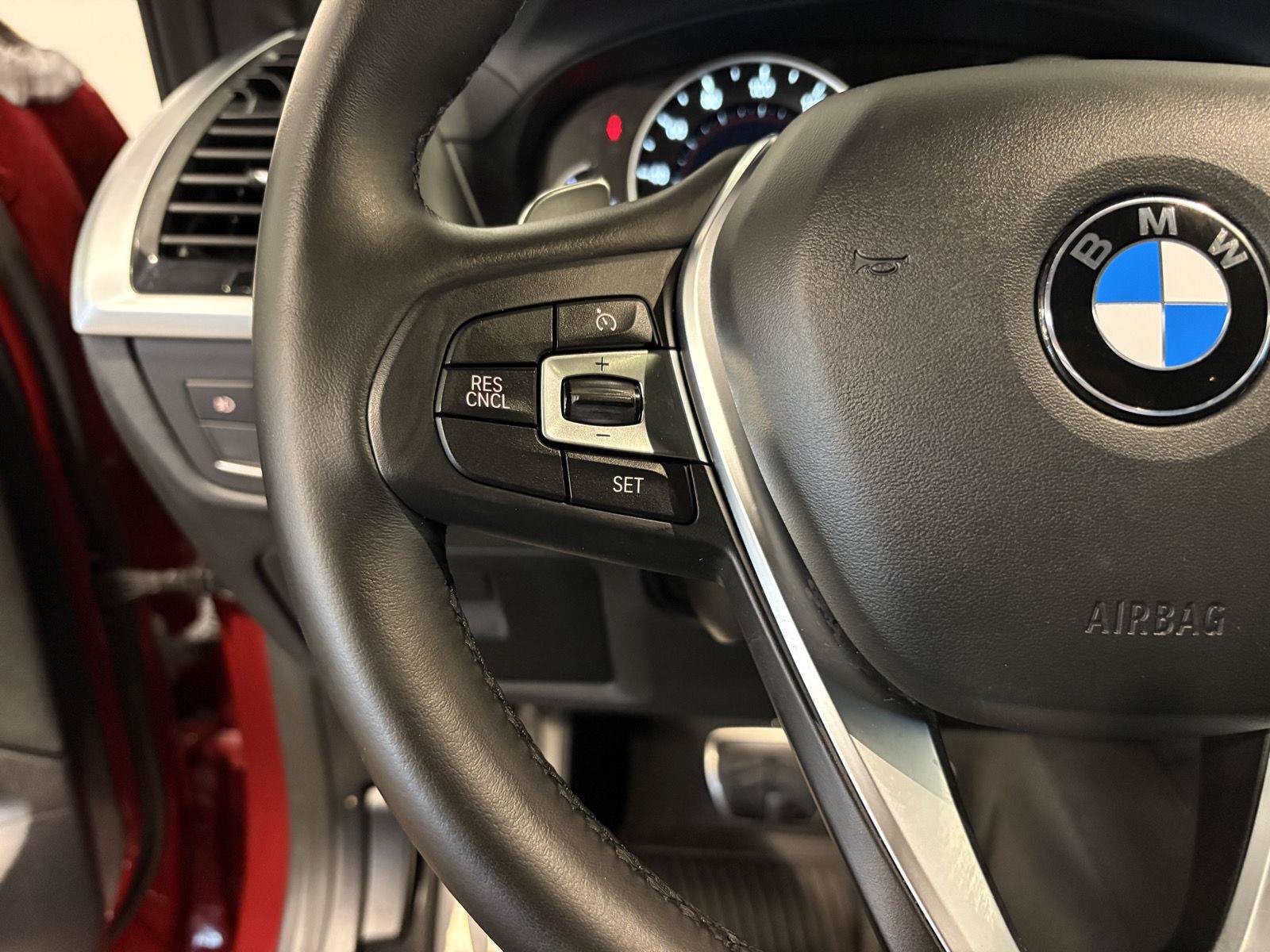 Used 2019 BMW X4 M40i w/ Parking Assistance Package AWD/4WD image 17