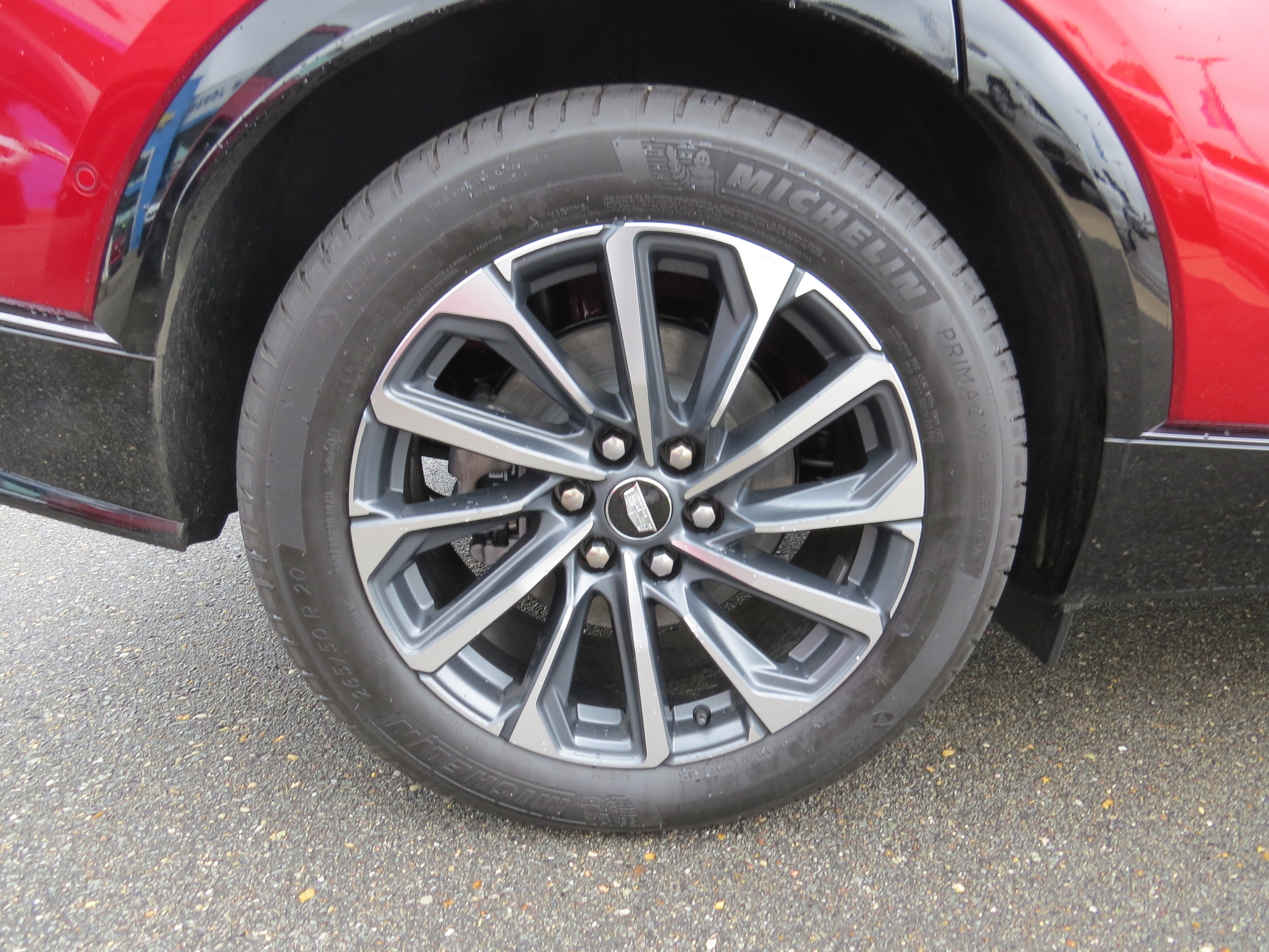 New 2025 Cadillac Lyriq Sport image 11