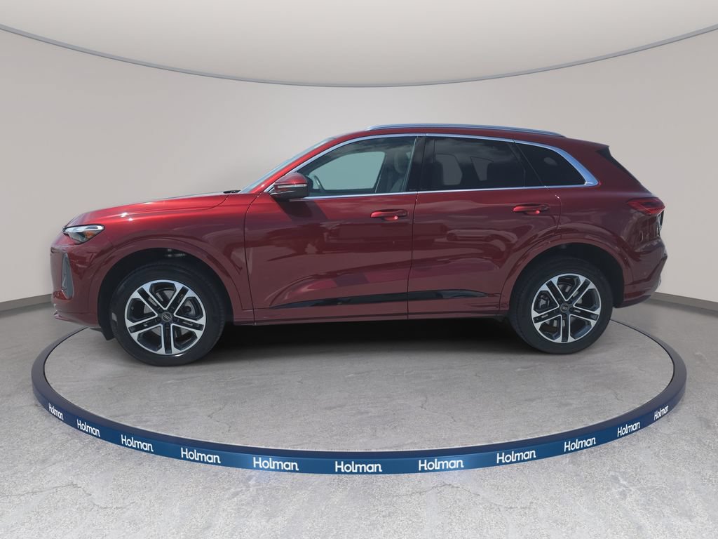 Certified 2025 Audi Q5 Premium w/ Convenience Package AWD/4WD image 8