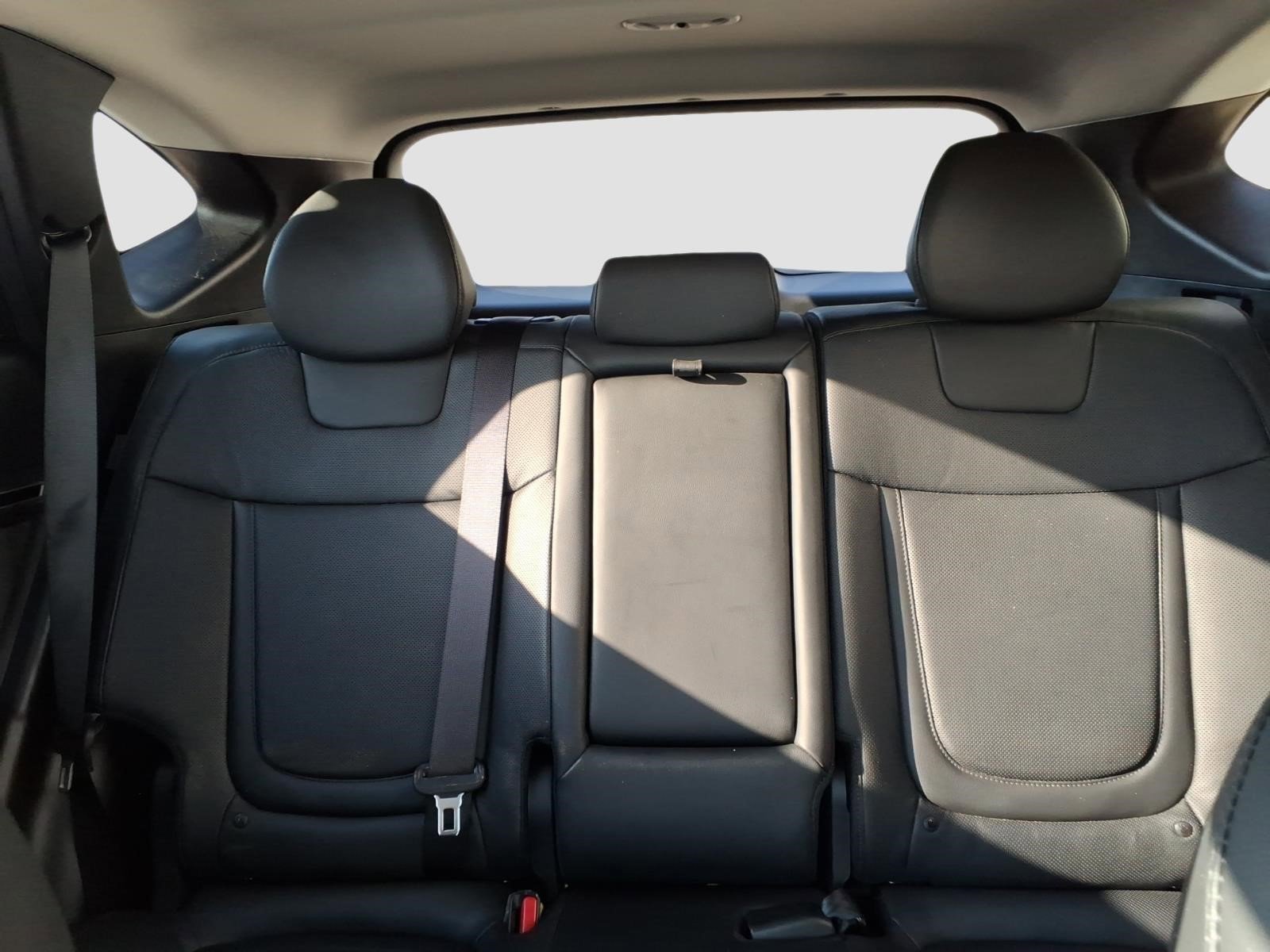 Used 2024 Hyundai Tucson Limited AWD/4WD image 15