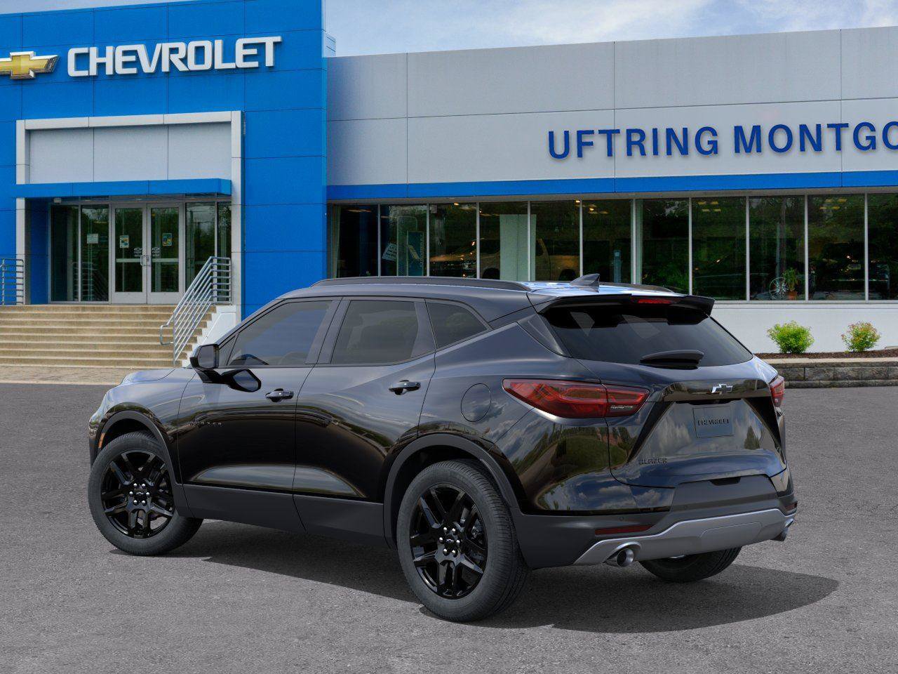 New 2026 Chevrolet Blazer LT w/ Convenience Package FWD image 3