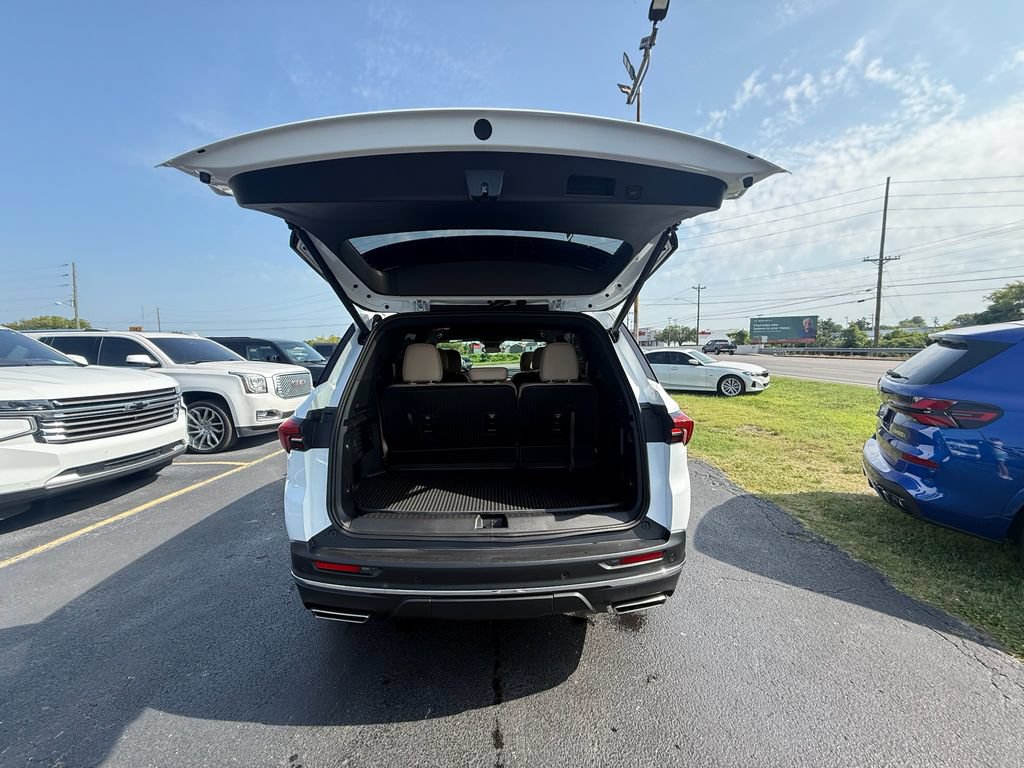 Used 2026 Buick Enclave Preferred FWD image 5